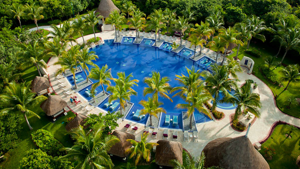 Barcelo Maya Palace