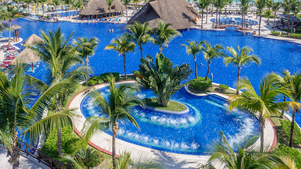 Barcelo Maya Palace