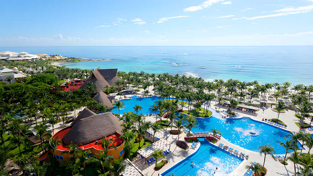 Barcelo Maya Tropical