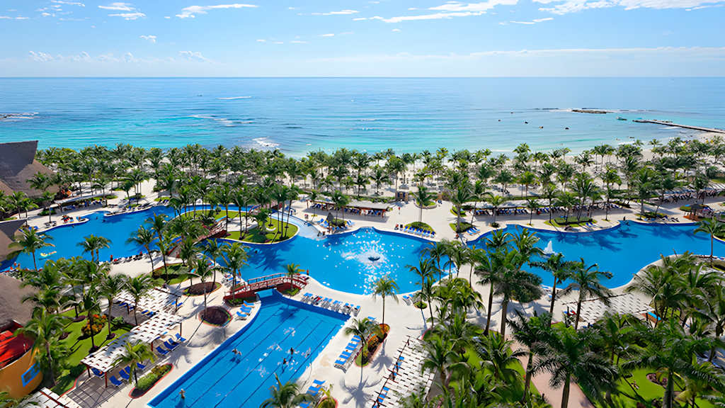 Barcelo Maya Tropical