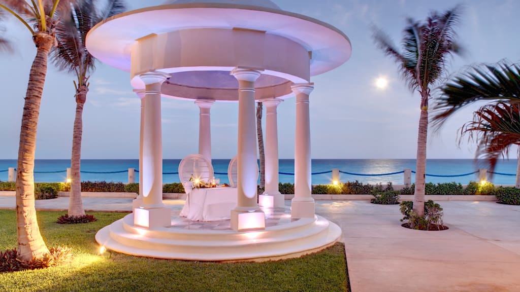 Occidental Tucancun