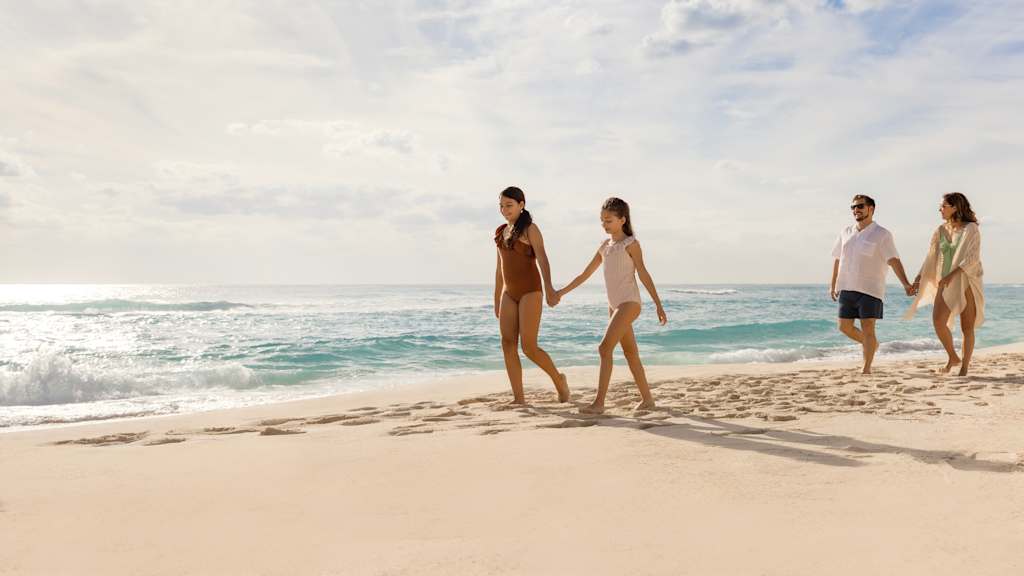 Seadust Cancun Family Resort