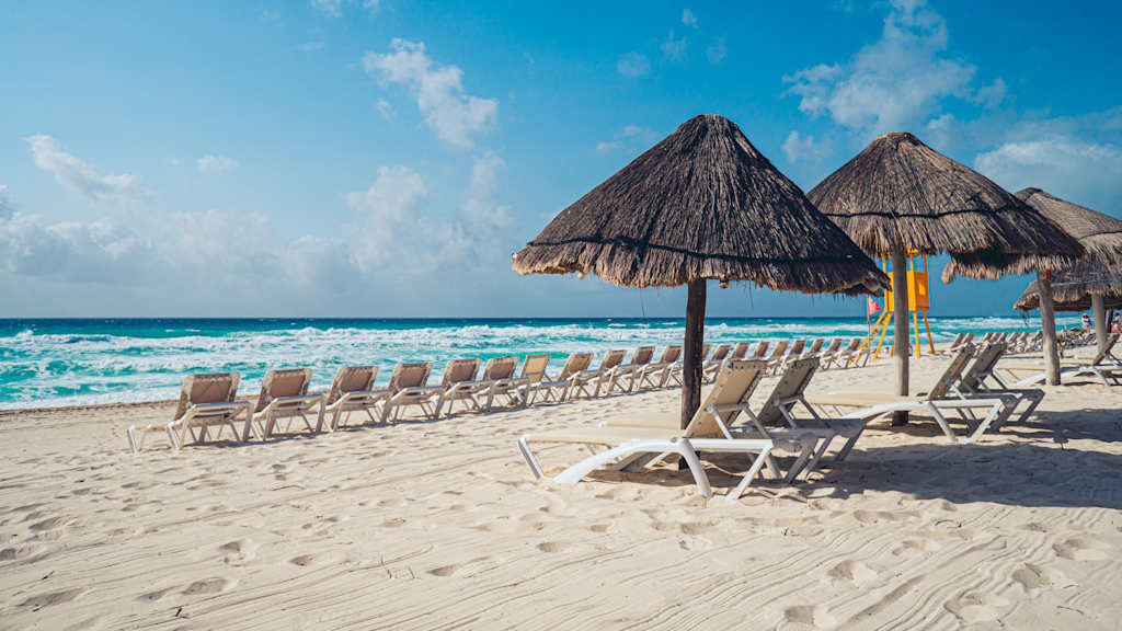 Flamingo Cancun Resort