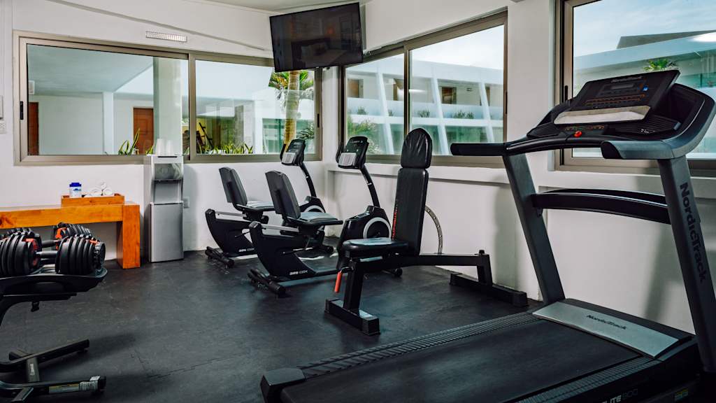 Flamingo Cancun Resort