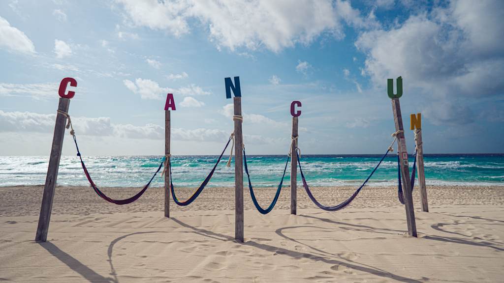 Flamingo Cancun Resort