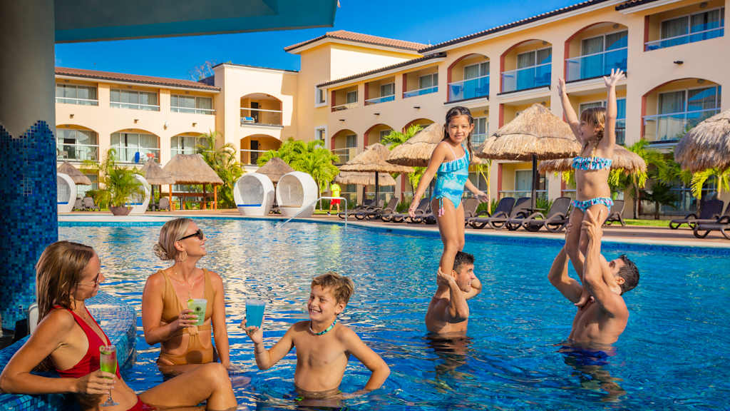 Sandos Playacar