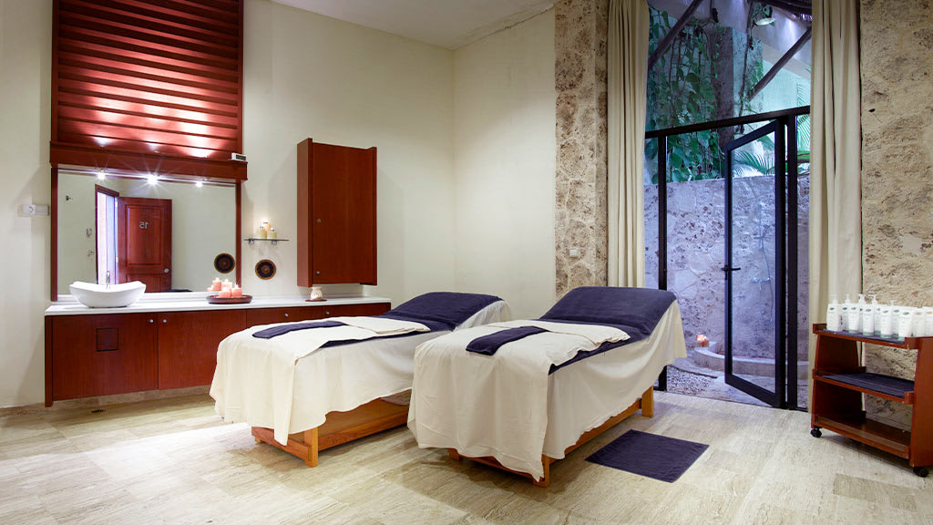 Grand Palladium Select White Sand