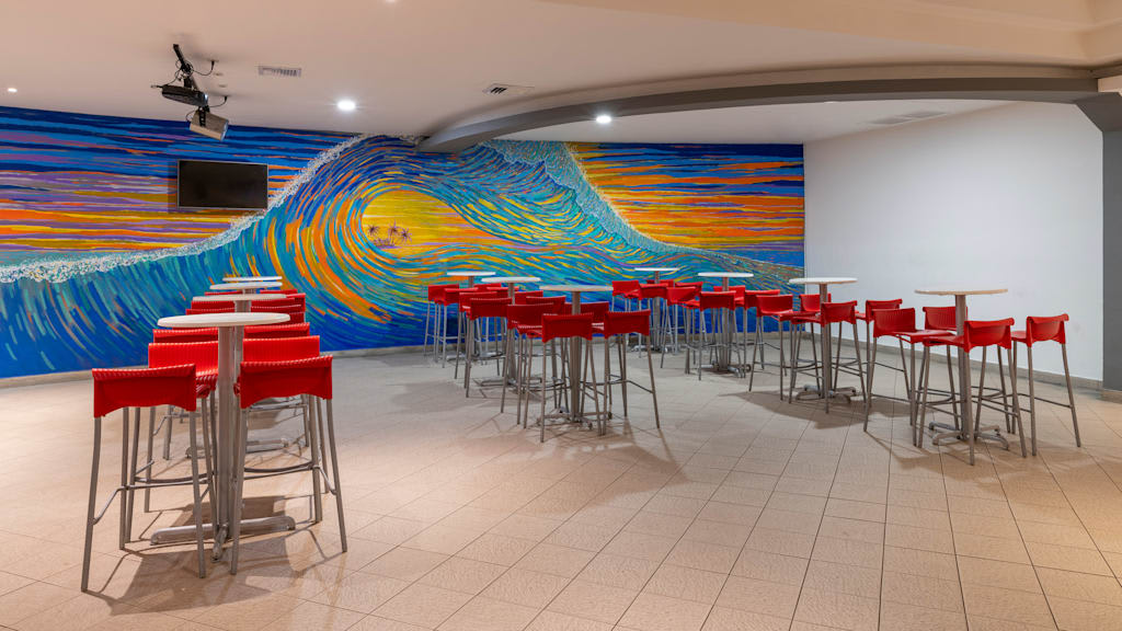 Occidental Tamarindo