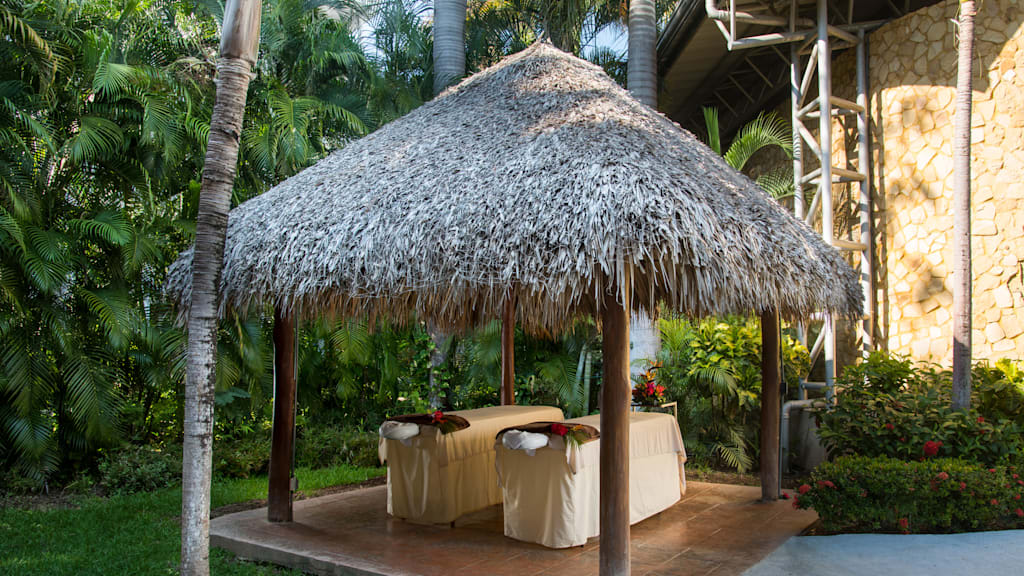 Occidental Tamarindo