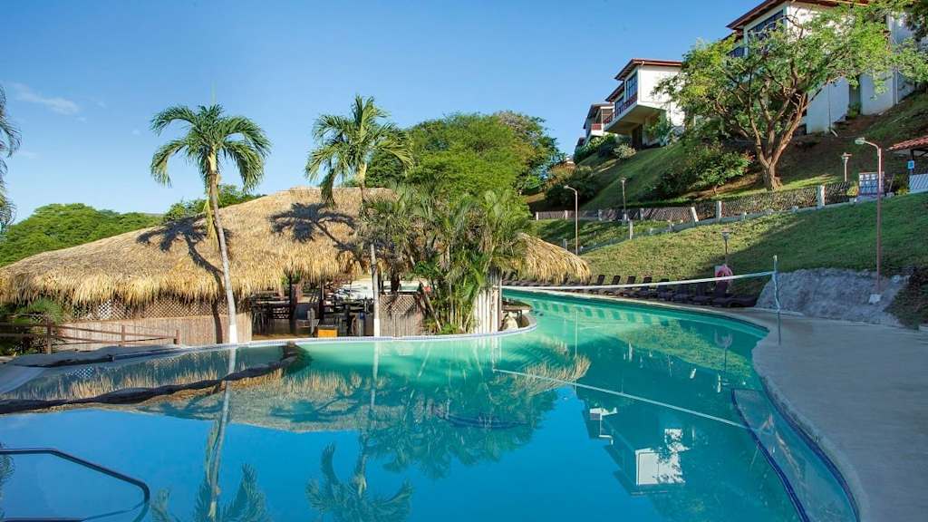 Villas Sol Beach Resort
