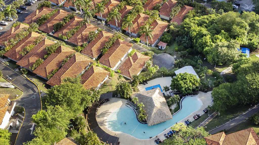 Villas Sol Beach Resort
