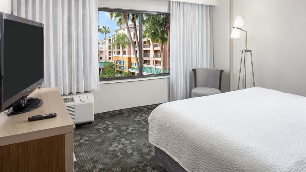 Courtyard Orlando LBV In The Marriott Village