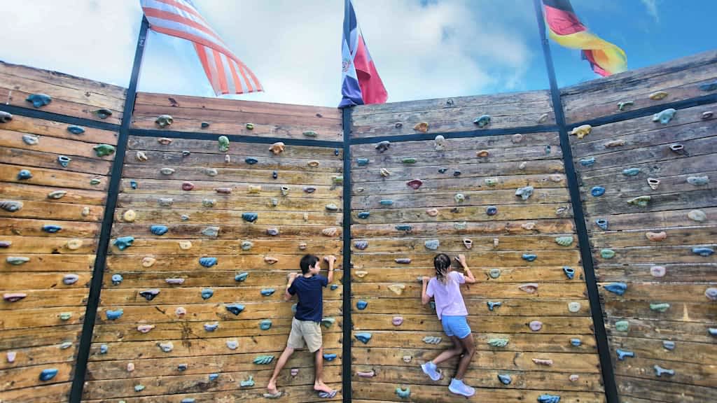 Emotions by Hodelpa Puerto Plata