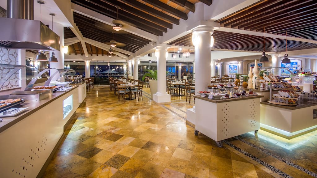 Buenaventura Grand Hotel and Great Moments