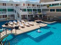 Flamingo Cancun Resort