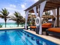 Flamingo Cancun Resort