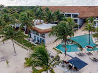 The Beachfront by the Fives Hotels