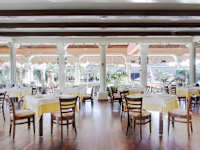Grand Palladium Colonial Resort & Spa
