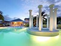 Grand Palladium Lady Hamilton Resort & Spa