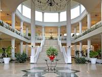 Grand Palladium Lady Hamilton Resort & Spa