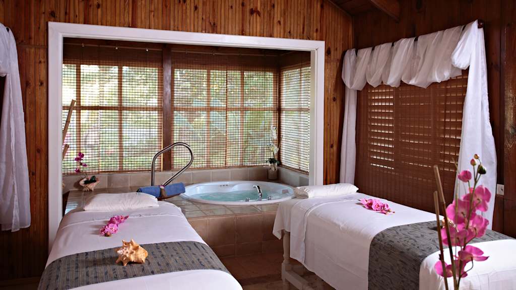 Bahia Principe Explore El Portillo