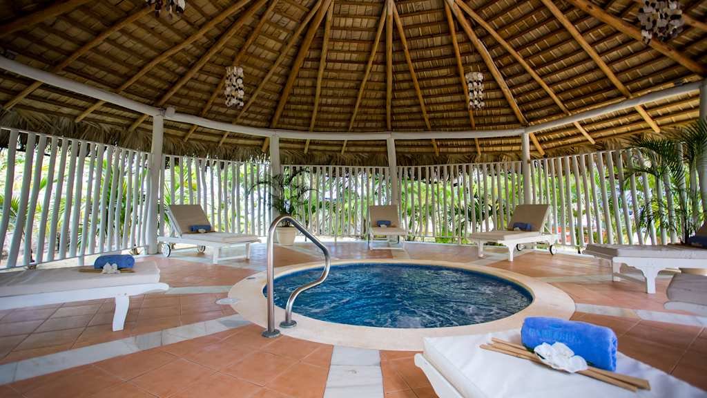 Bahia Principe Explore El Portillo