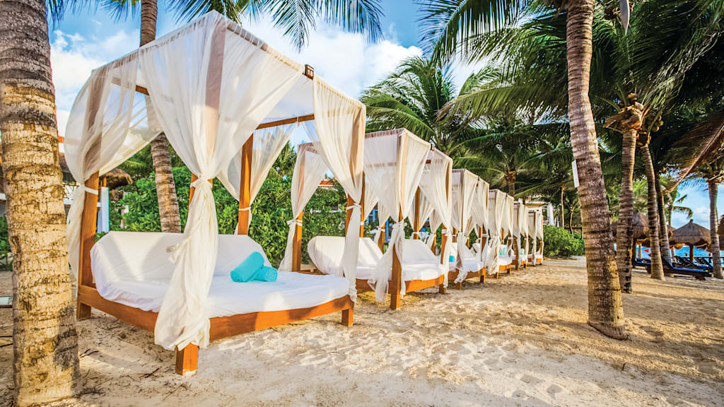 Desire Pearl Riviera Maya Resort