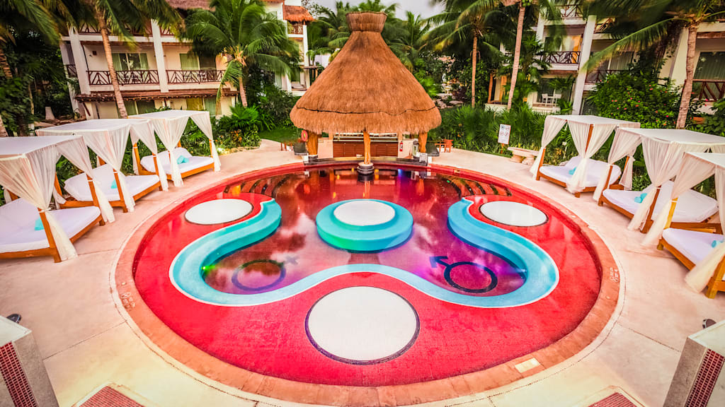 Desire Pearl Riviera Maya Resort