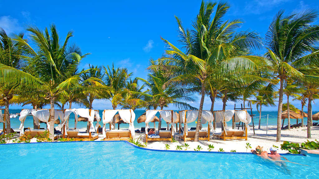 Desire Pearl Riviera Maya Resort