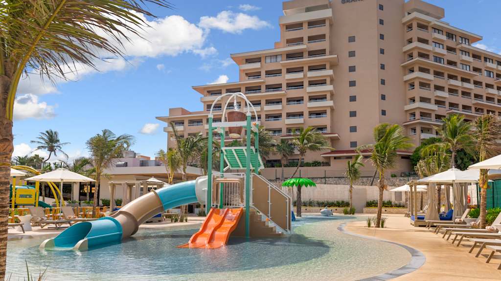 Wyndham Grand Cancun All Inclusive Resort and Villas 