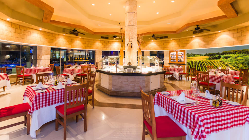 Occidental Costa Cancun