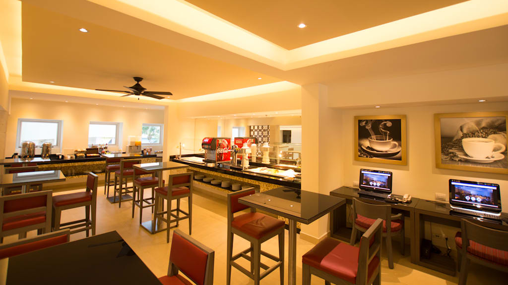 Occidental Costa Cancun