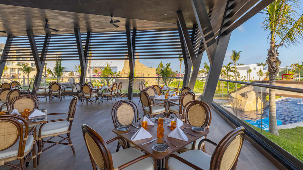 Planet Hollywood Cancun by Royalton, An Autograph Collection All Inclusive Resort