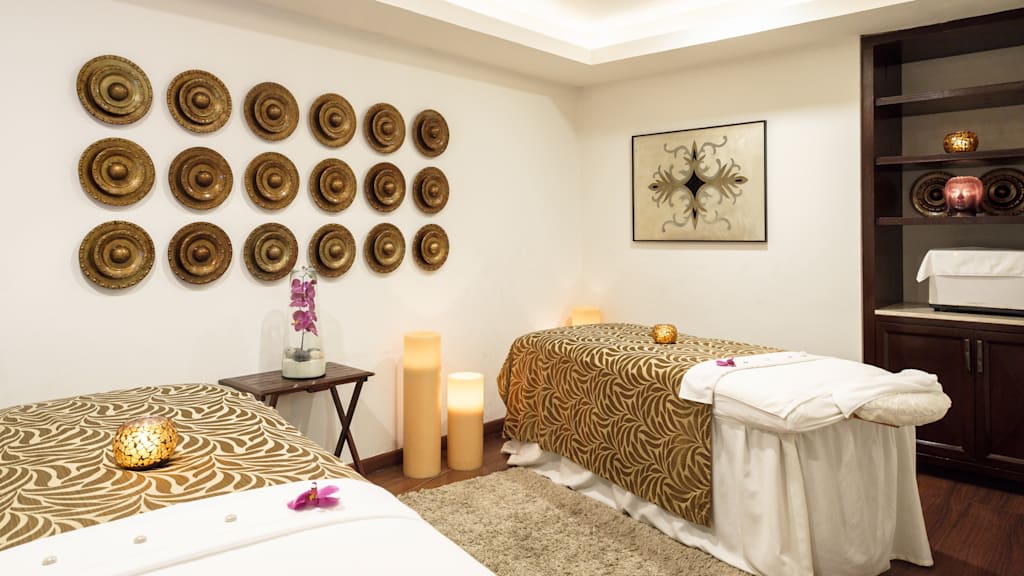 Royal Hideaway Playacar