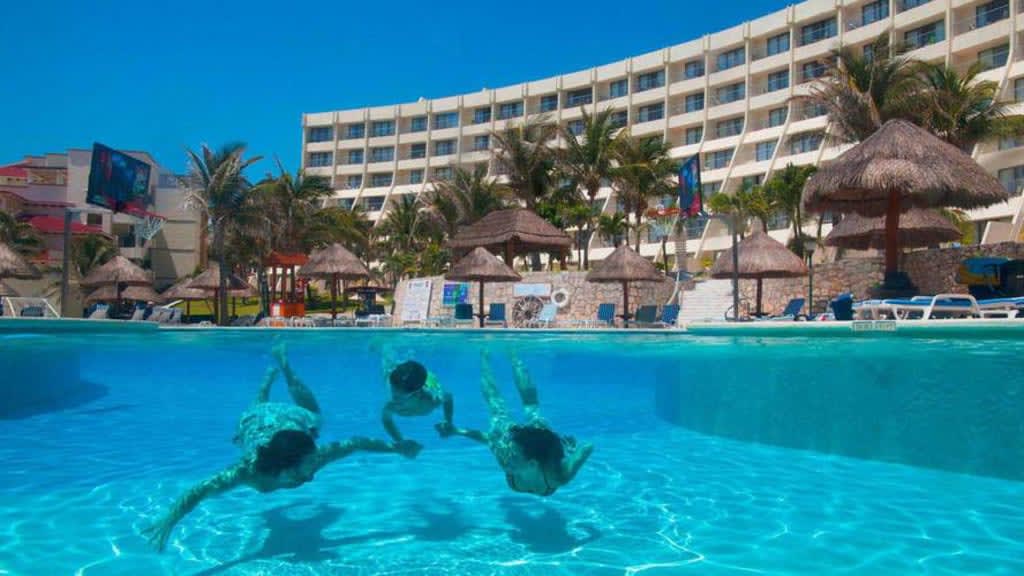 Grand Park Royal Cancun