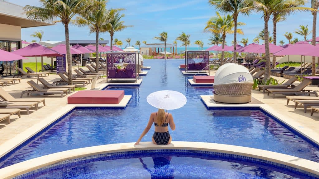 Planet Hollywood Adult Scene Cancun by Royalton, An Autograph Collection All Inclusive Resort Adults