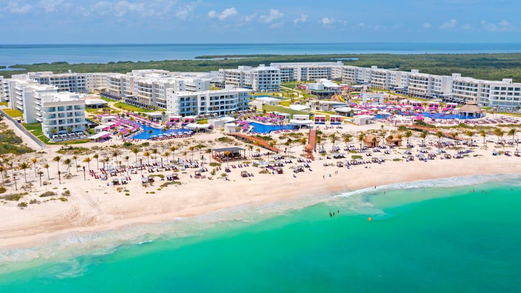 Planet Hollywood Adult Scene Cancun by Royalton, An Autograph Collection All Inclusive Resort Adults