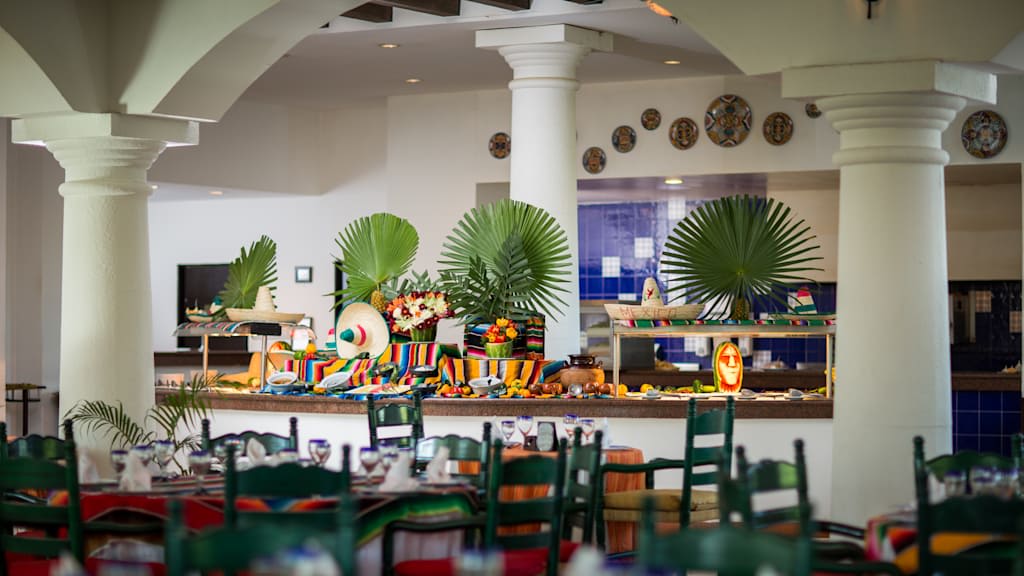 Bluebay Grand Esmeralda