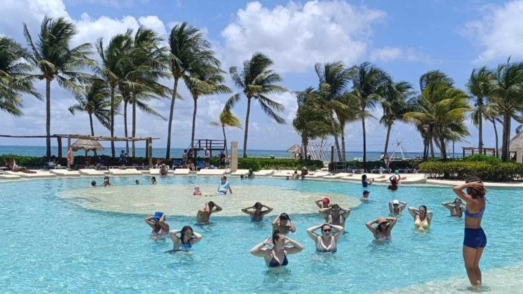 Bluebay Grand Esmeralda