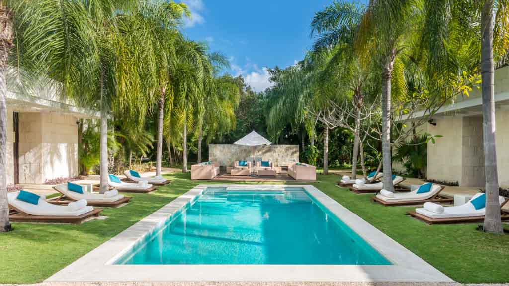 Blue Diamond Luxury Boutique Hotel