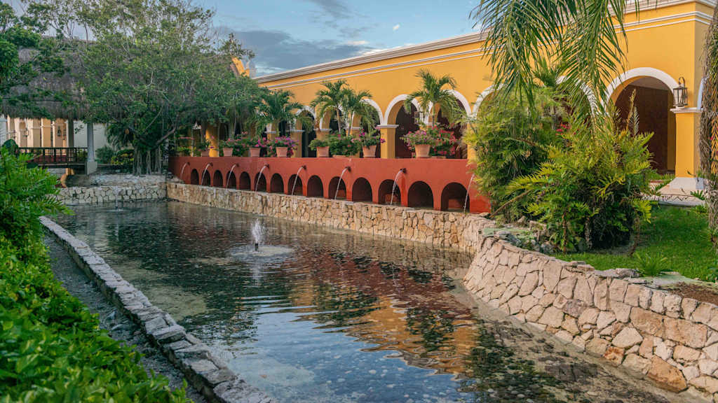 Valentin Imperial Riviera Maya 