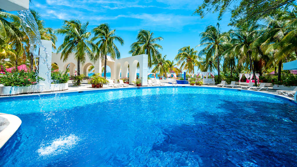 The Sens Cancun