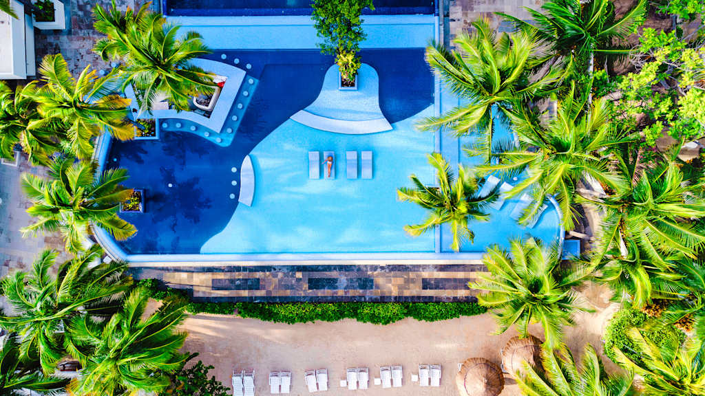 The Sens Cancun