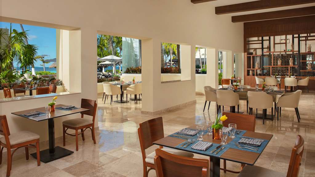 Dreams Sands Cancun Resort and Spa 