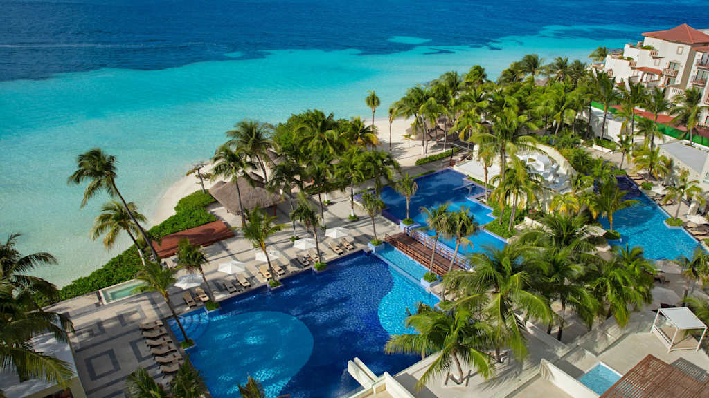 Dreams Sands Cancun Resort and Spa 