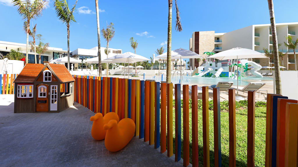 Grand Palladium Select Costa Mujeres