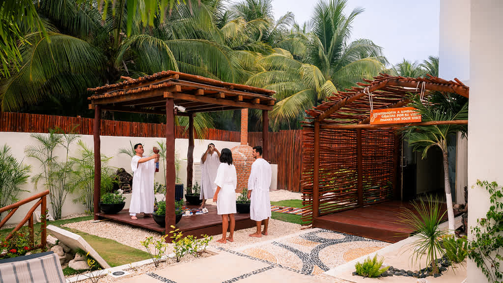El Dorado Casitas Royale
