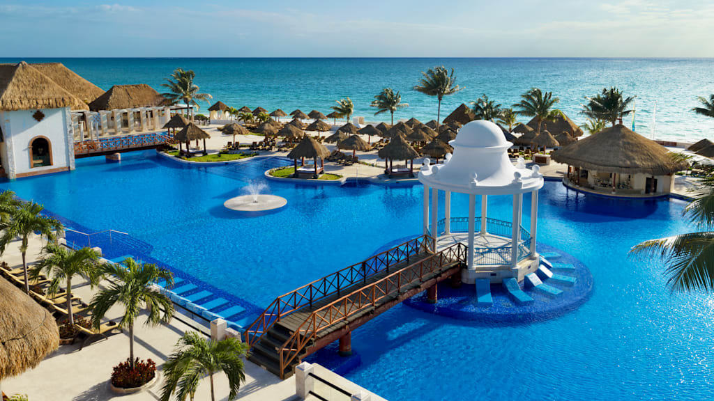 Dreams Sapphire Resort and Spa 