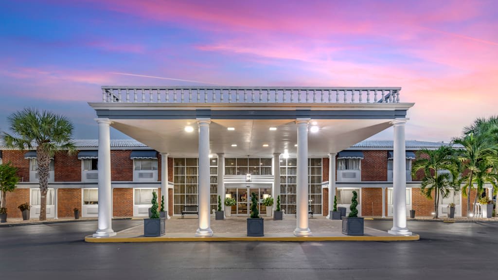Best Western Palm Beach Lakes