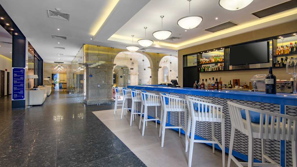 Palacio De Los Corredores 